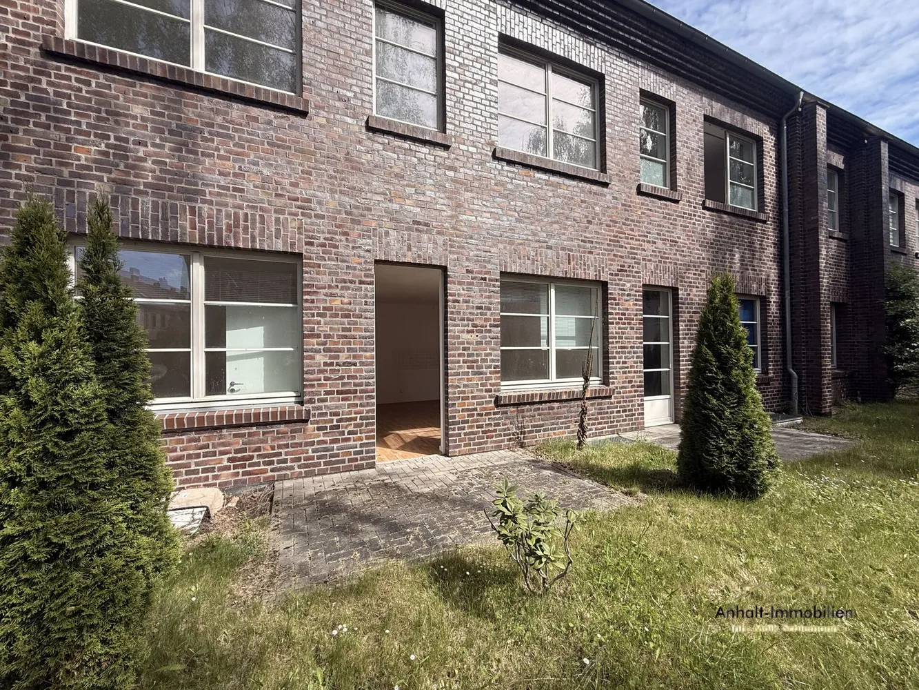 2 Zimmer Wohnung mit 35 m² in Bitterfeld-Wolfen – Bild 1