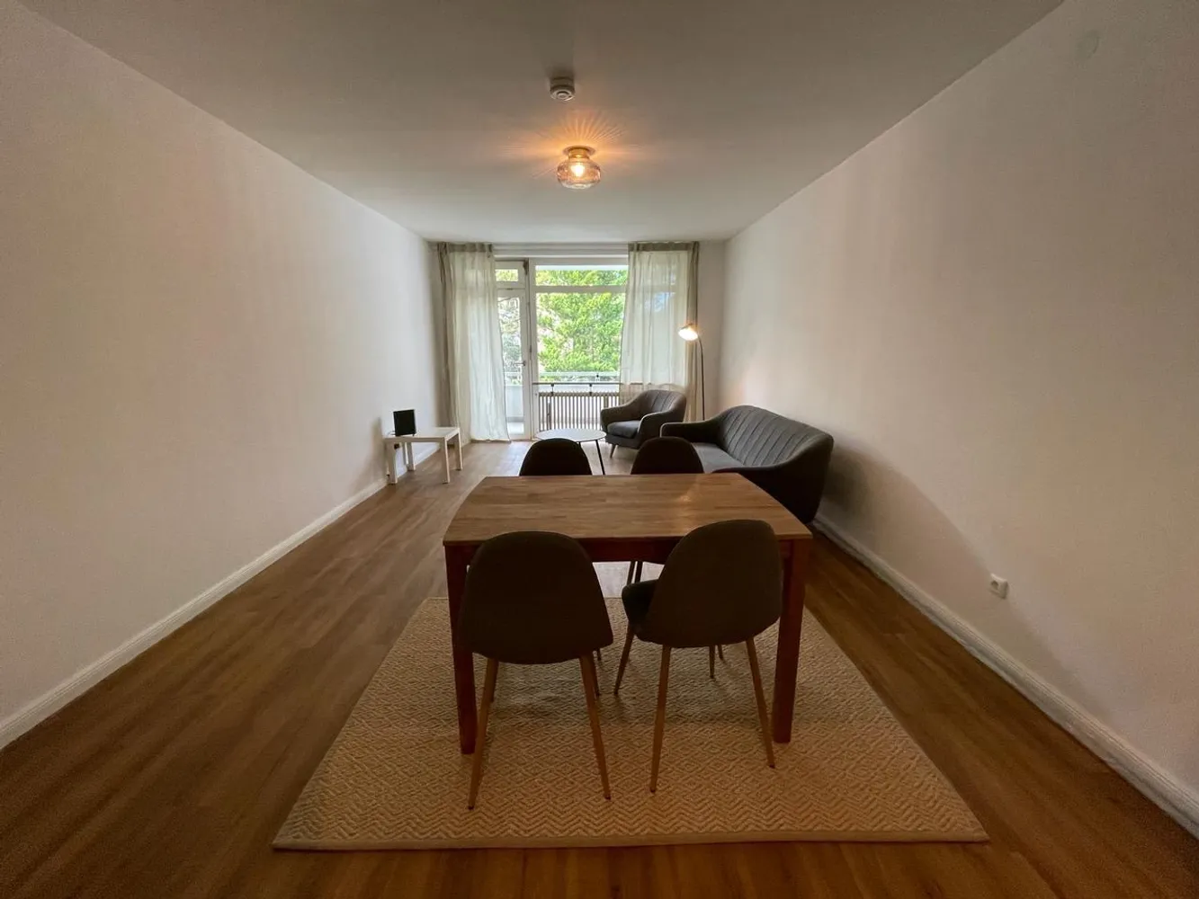 2 Zimmer Wohnung mit 58 m² in Hamburg – Bild 1