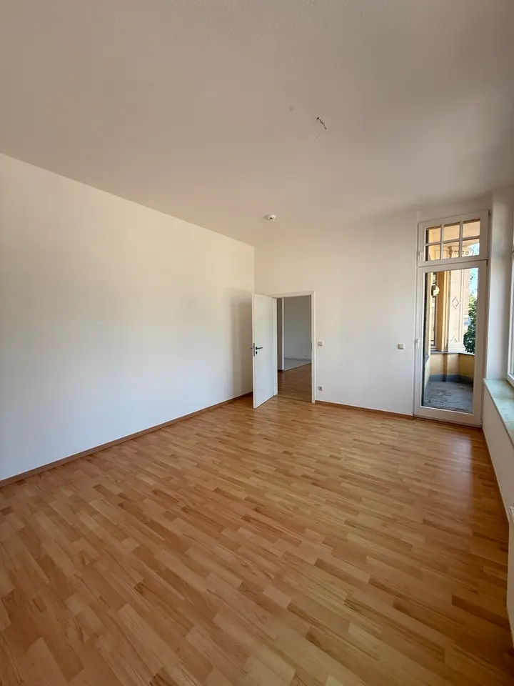 2 Zimmer Wohnung mit 54 m² in Halle (Saale) – Bild 3