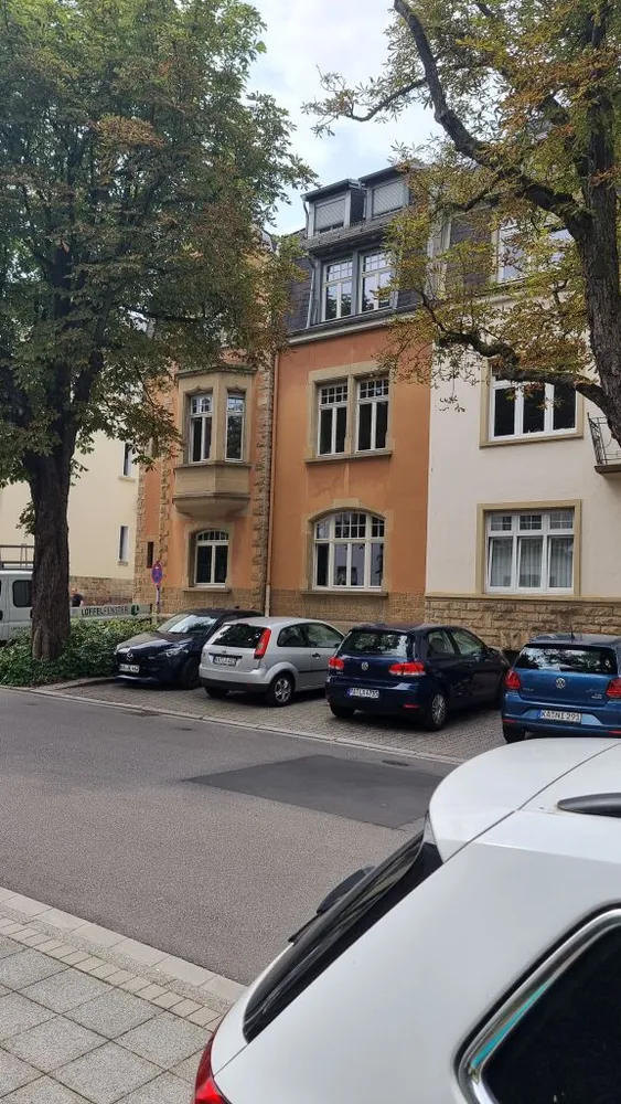 4 Zimmer Wohnung mit 152 m² in Karlsruhe – Bild 2