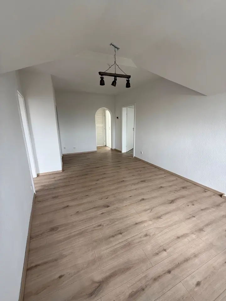 3 Zimmer Wohnung mit 77 m² in Essen – Bild 2