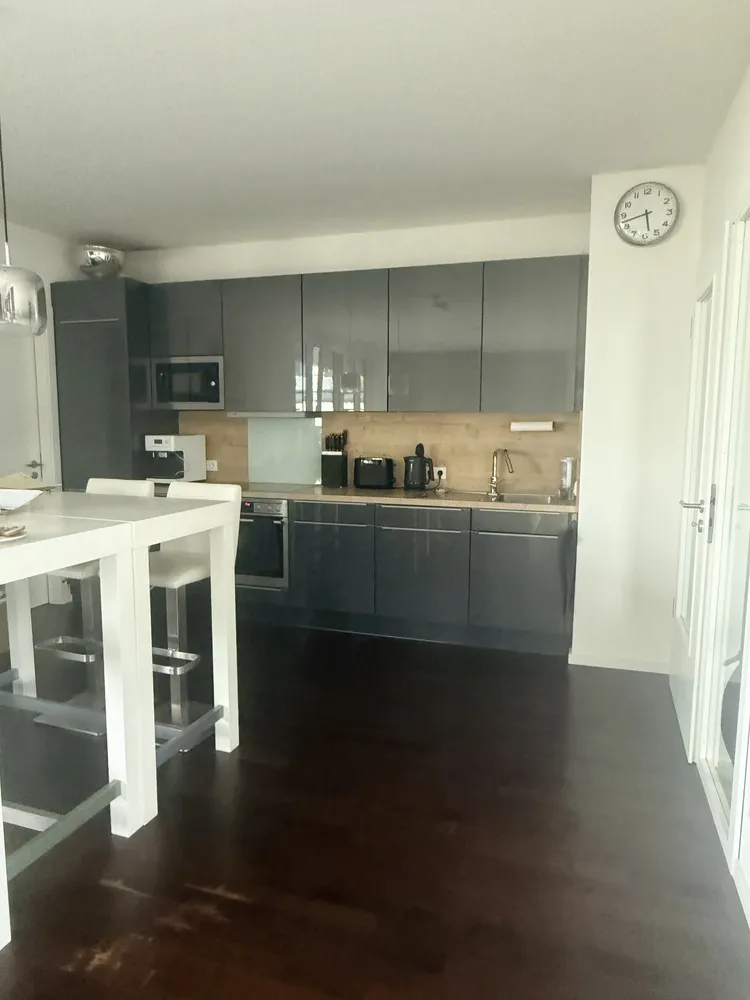 2 Zimmer Wohnung mit 95 m² in Berlin – Bild 5
