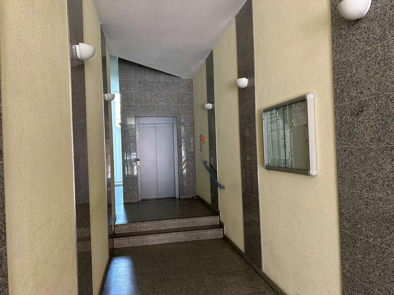1 Zimmer Wohnung mit 43 m² in Halle (Saale) – Bild 3