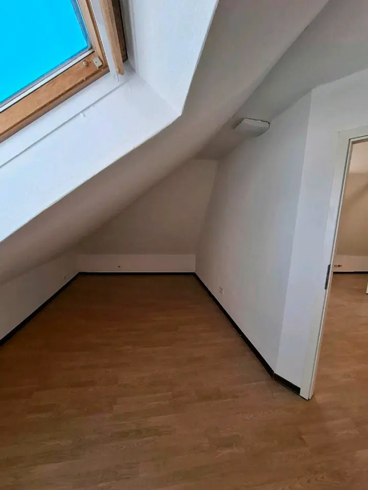 12 Zimmer Wohnung mit 50 m² in Kleve – Bild 1
