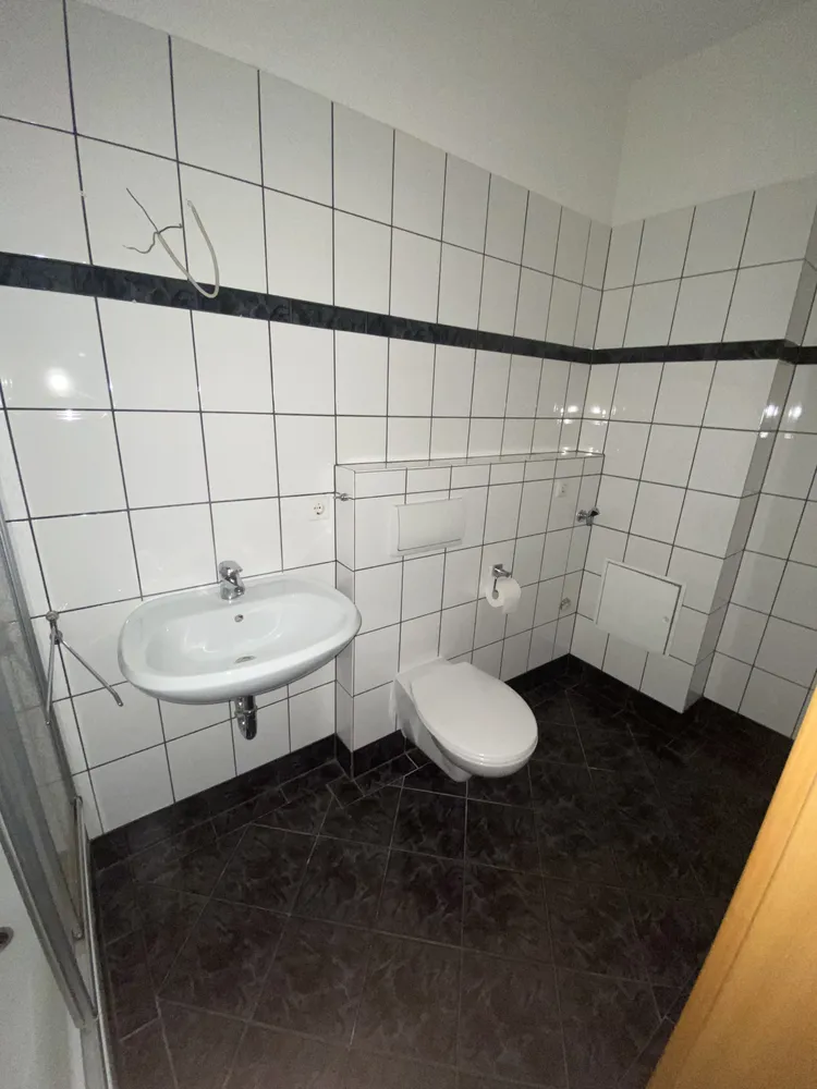 1 Zimmer Wohnung mit 35 m² in Halle (Saale) – Bild 6