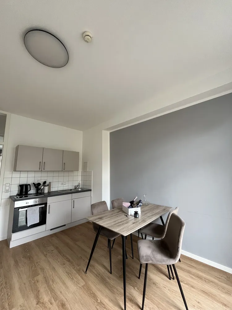 2 Zimmer Wohnung mit 38 m² in Rostock – Bild 2