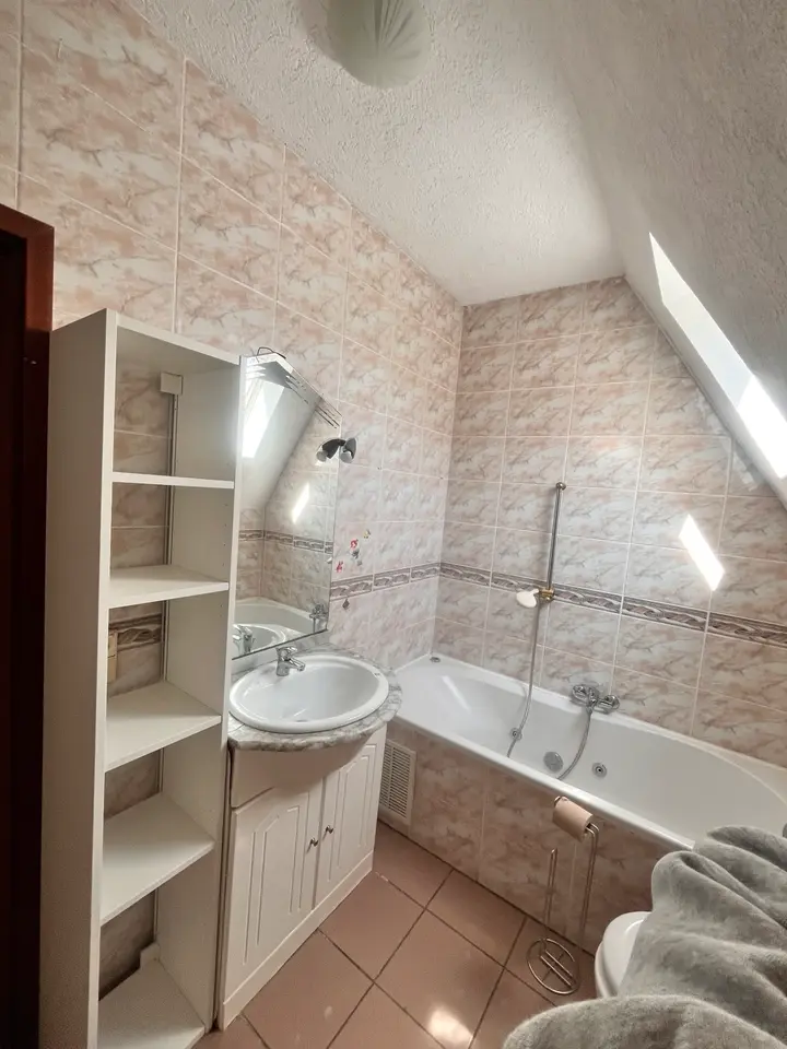 7 Zimmer Wohnung mit 130 m² in Saarbrücken – Bild 6
