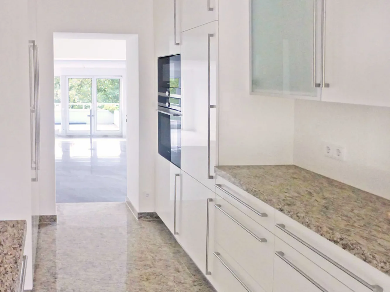 4 Zimmer Wohnung mit 185 m² in Frankfurt am Main – Bild 9
