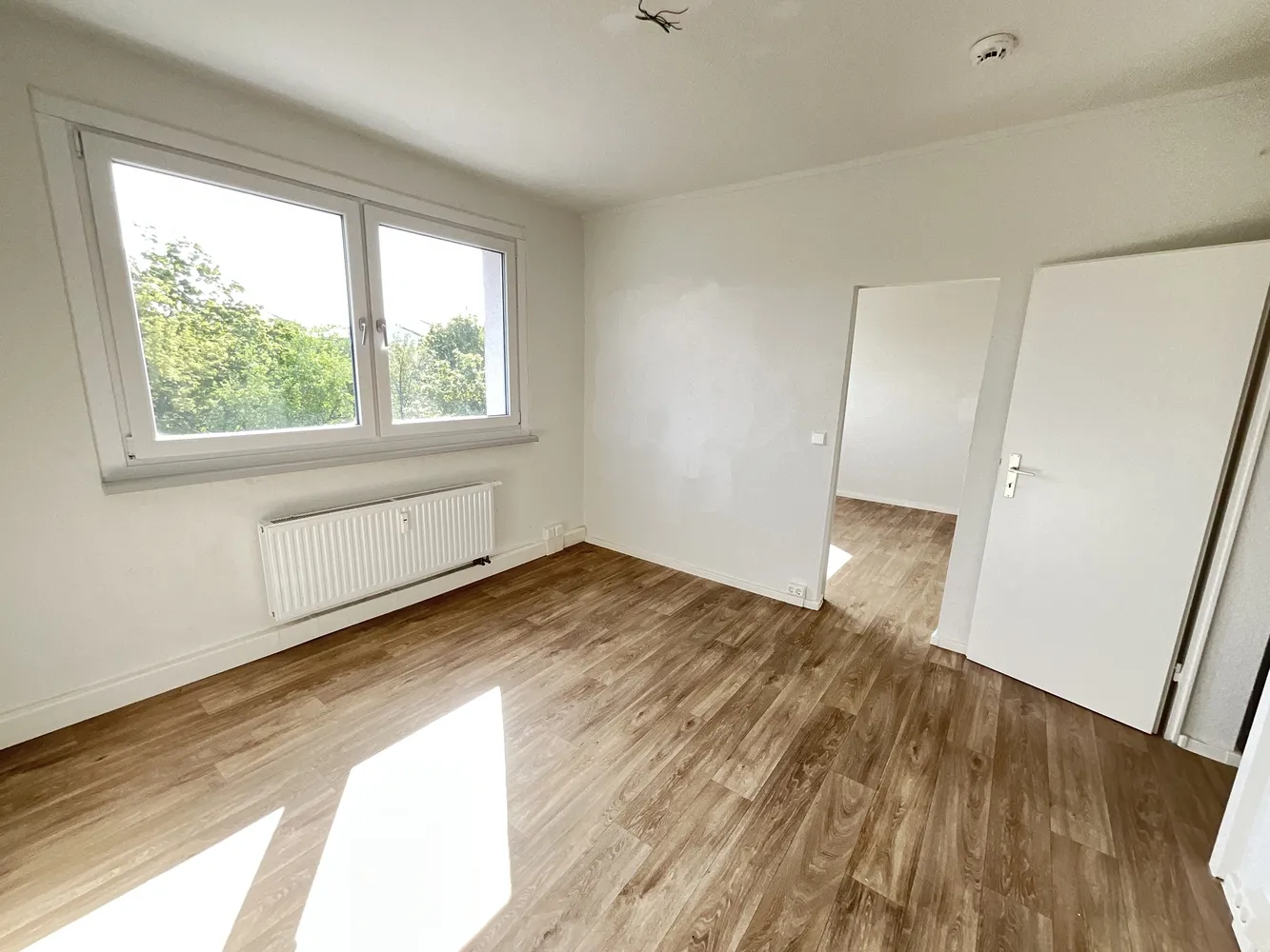 4 Zimmer Wohnung mit 72 m² in Halle (Saale) – Bild 2