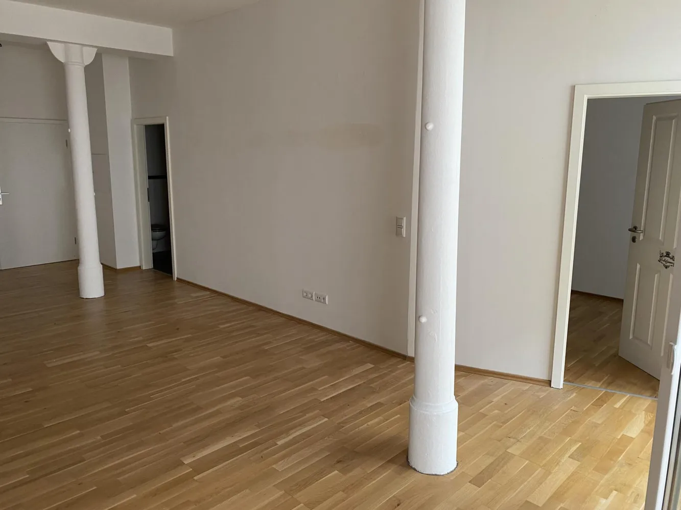 2 Zimmer Wohnung mit 76 m² in Halle (Saale) – Bild 5