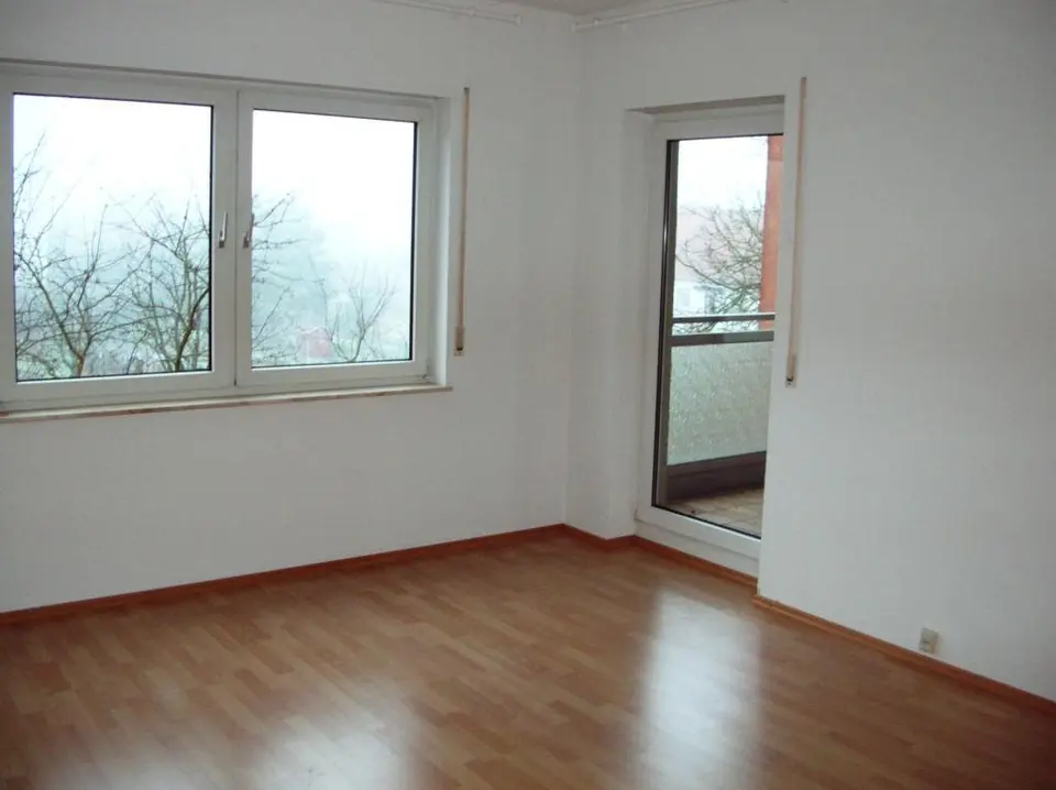 4 Zimmer Wohnung mit 121 m² in Kaiserslautern – Bild 1