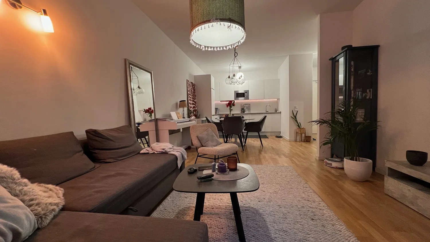 2 Zimmer Wohnung mit 63 m² in Frankfurt am Main – Bild 1