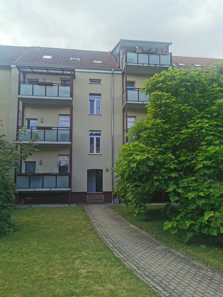 3 Zimmer Wohnung mit 91 m² in Dessau-Roßlau – Bild 2