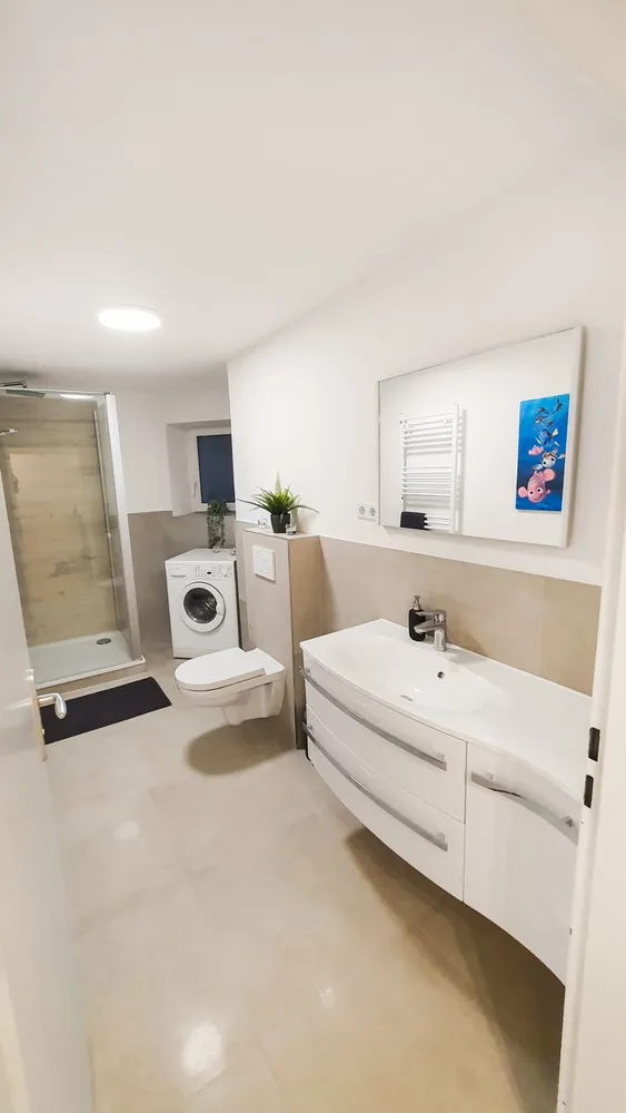 2 Zimmer Wohnung mit 65 m² in Hamburg – Bild 6