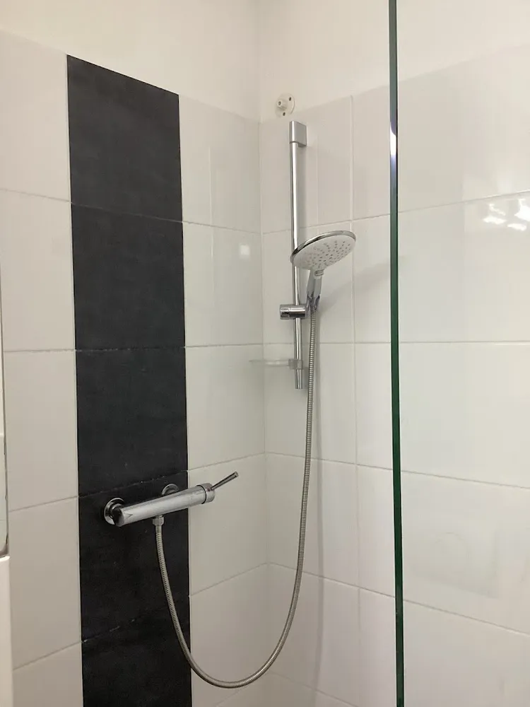 1 room apartment with 34 m² in Bonn – Photo 4