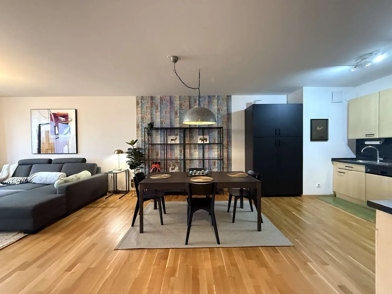 3 Zimmer Wohnung mit 114 m² in Köln – Bild 4