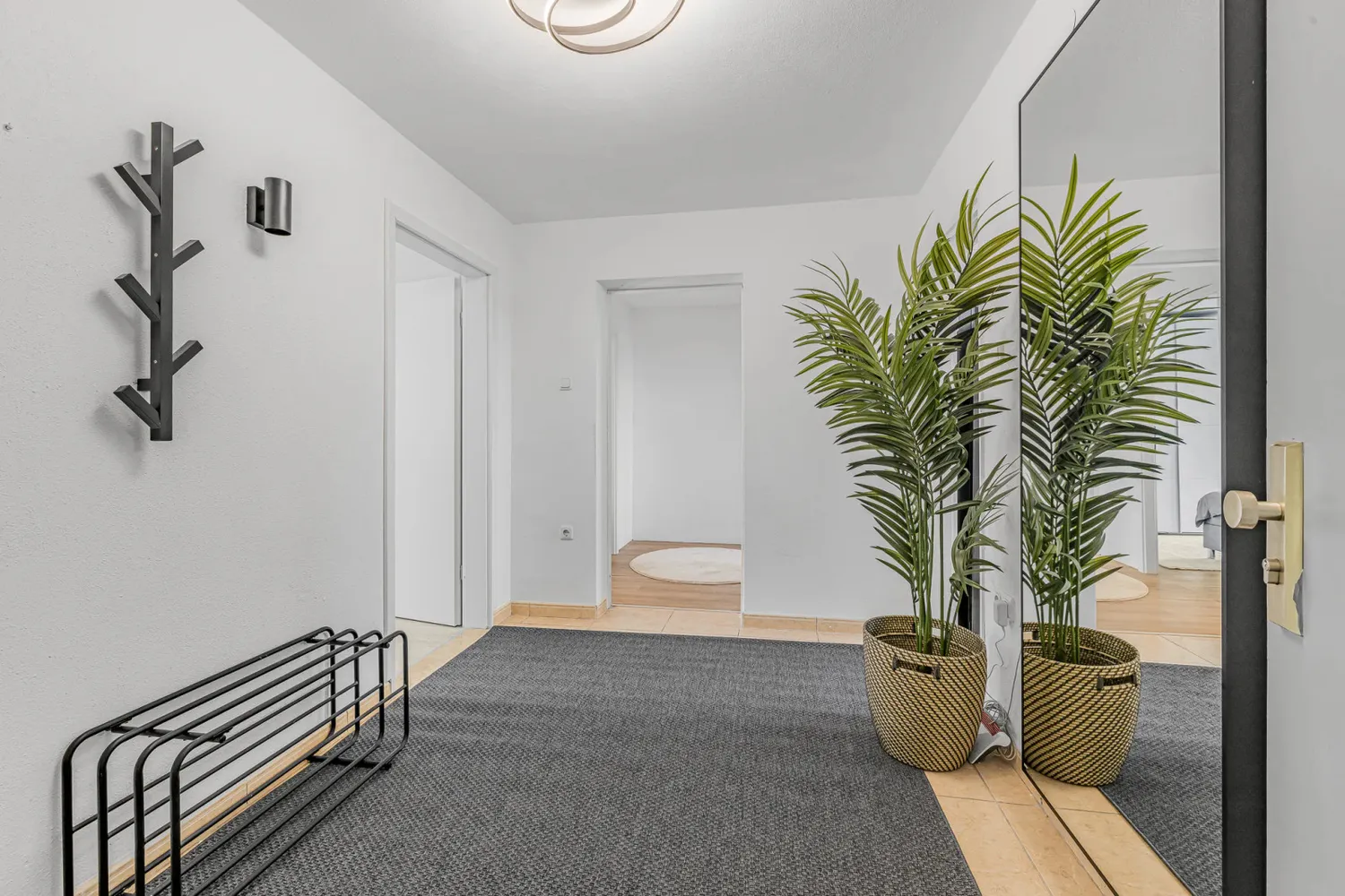 Shared room with 17 m² in Munich – Photo 2