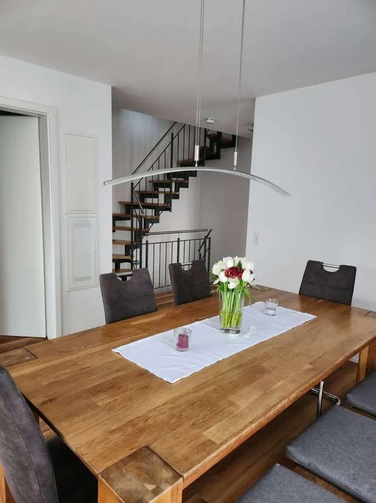 7 Zimmer Wohnung mit 230 m² in Konstanz – Bild 6