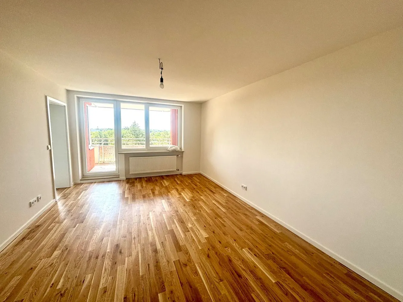 3 Zimmer Wohnung mit 94 m² in München – Bild 2