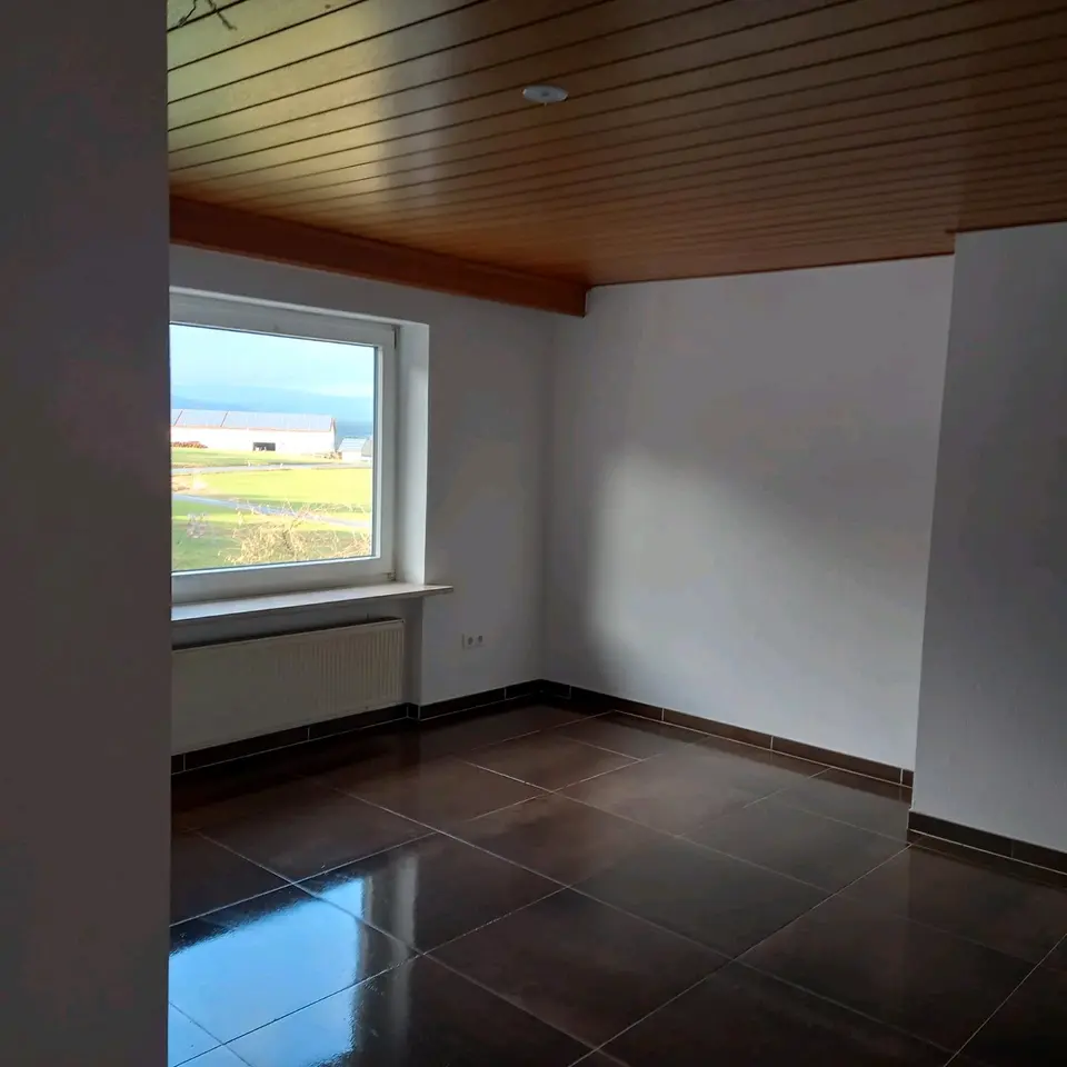 3 Zimmer Wohnung mit 80 m² in Sonneberg – Bild 8