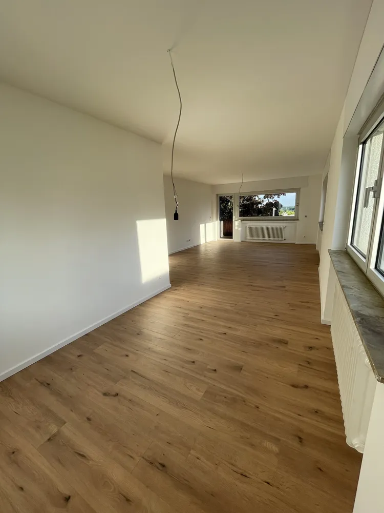 3 Zimmer Wohnung mit 99 m² in Wiesbaden – Bild 2