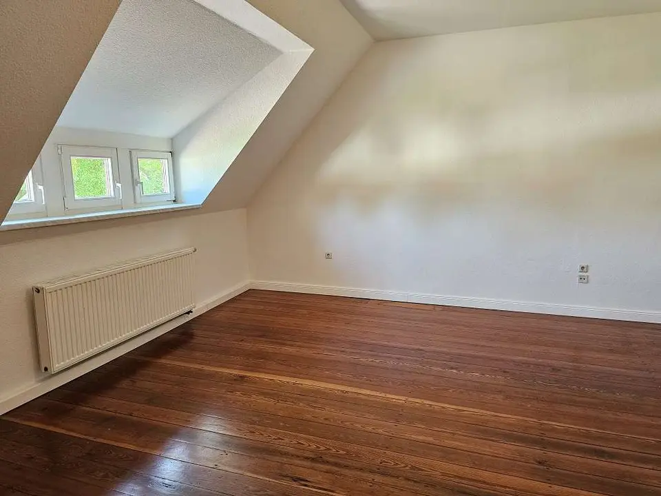 8 Zimmer Haus mit 715 m² in Torgau – Bild 2