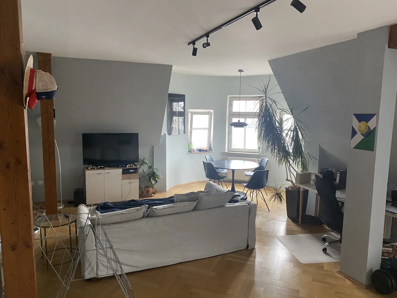2 room apartment with 65 m² in Munich – Photo 2