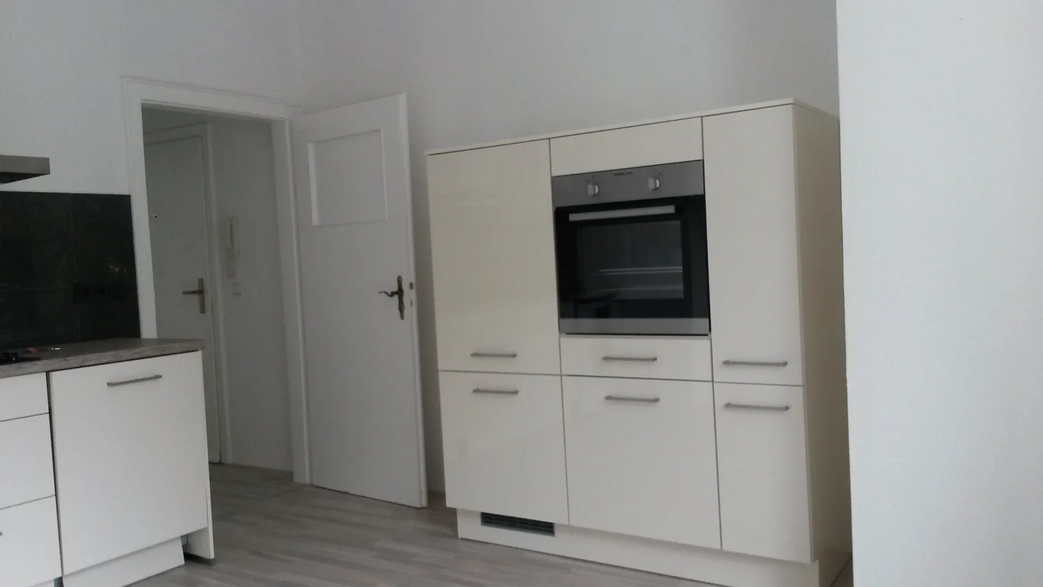 2 room apartment with 75 m² in Düsseldorf – Photo 3