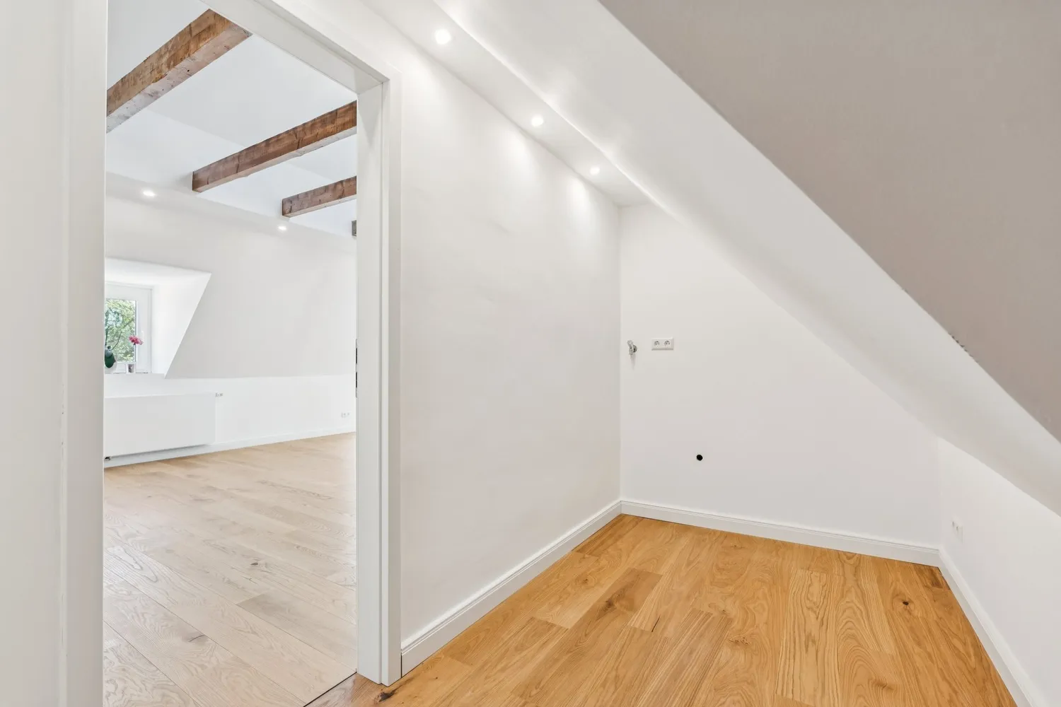 1 Zimmer Wohnung mit 80 m² in Hannover – Bild 8