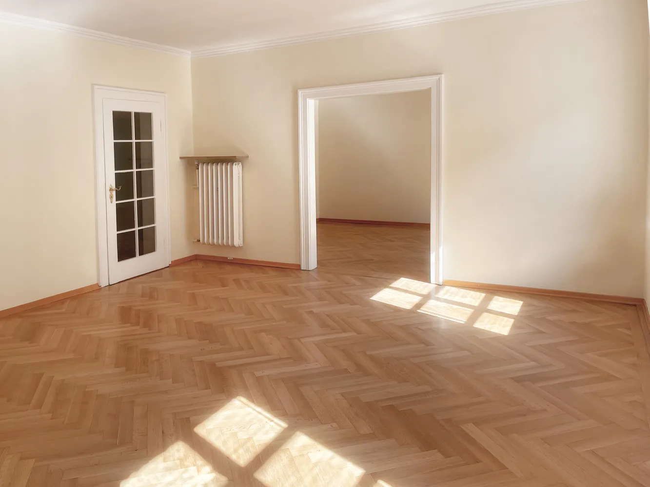 4 Zimmer Wohnung mit 104 m² in München – Bild 2