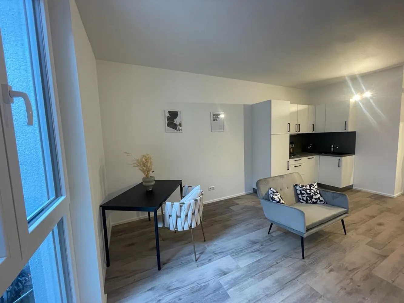 1 Zimmer Wohnung mit 35 m² in Stuttgart – Bild 2