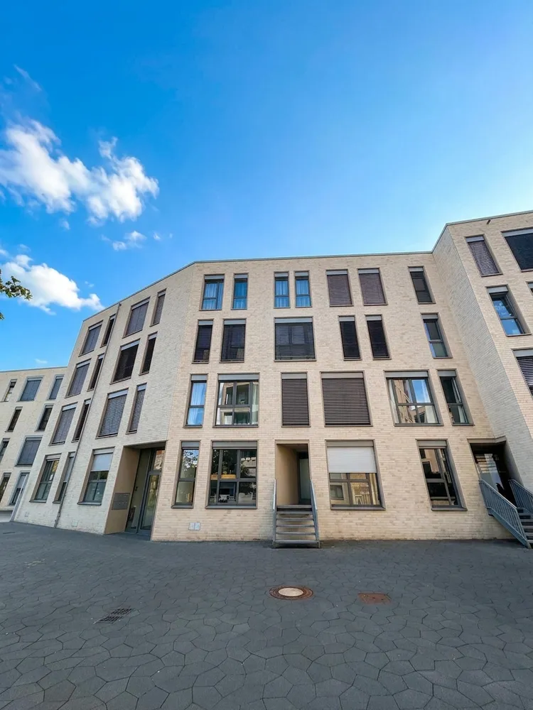2 Zimmer Wohnung mit 81 m² in Hannover – Bild 1