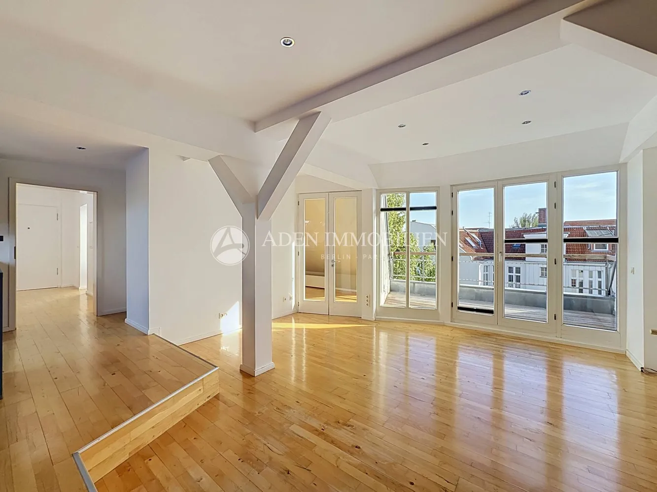4 Zimmer Wohnung mit 127 m² in Berlin – Bild 1