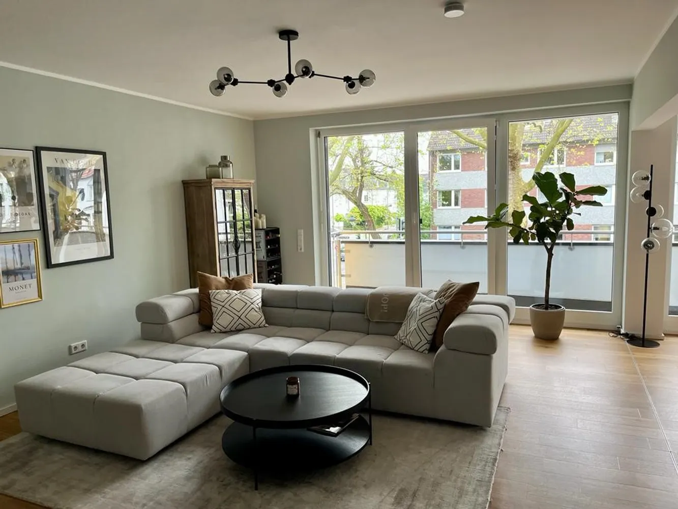 3 Zimmer Wohnung mit 98 m² in Düsseldorf – Bild 3