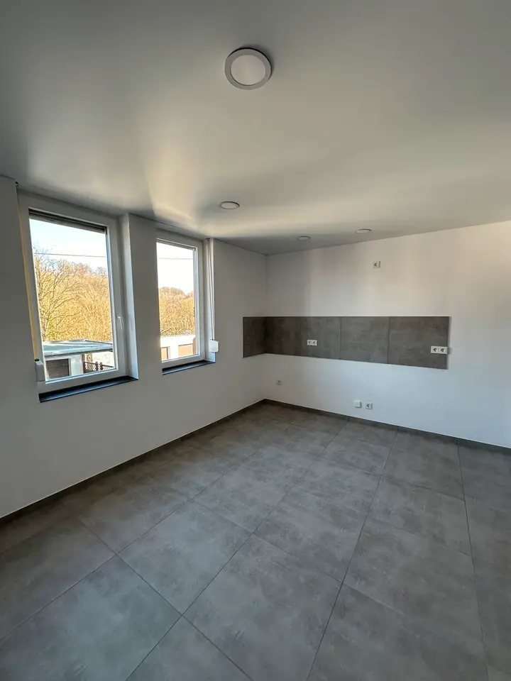 3 Zimmer Haus mit 80 m² in Saarbrücken – Bild 1