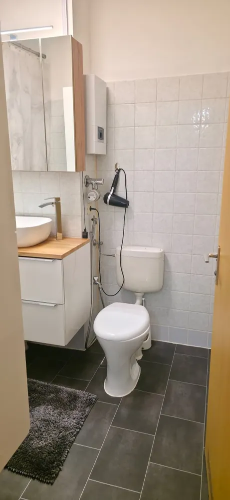 2 Zimmer Wohnung mit 63 m² in Berlin – Bild 12