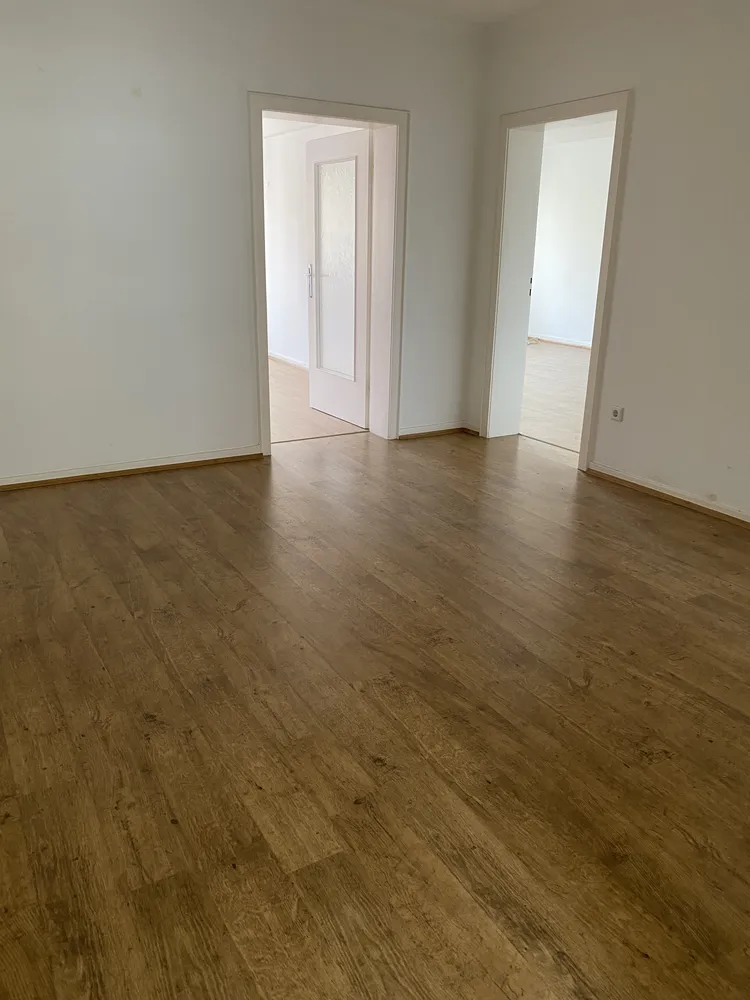 4 Zimmer Wohnung mit 114 m² in Düsseldorf – Bild 1
