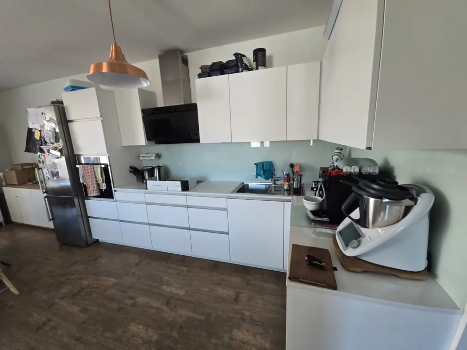 4 Zimmer Wohnung mit 121 m² in Kiel – Bild 2