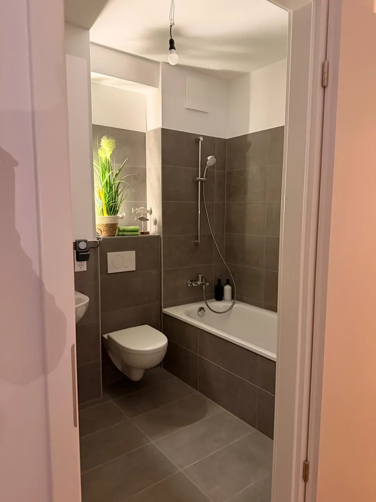 4 Zimmer Wohnung mit 99 m² in Greifswald – Bild 2