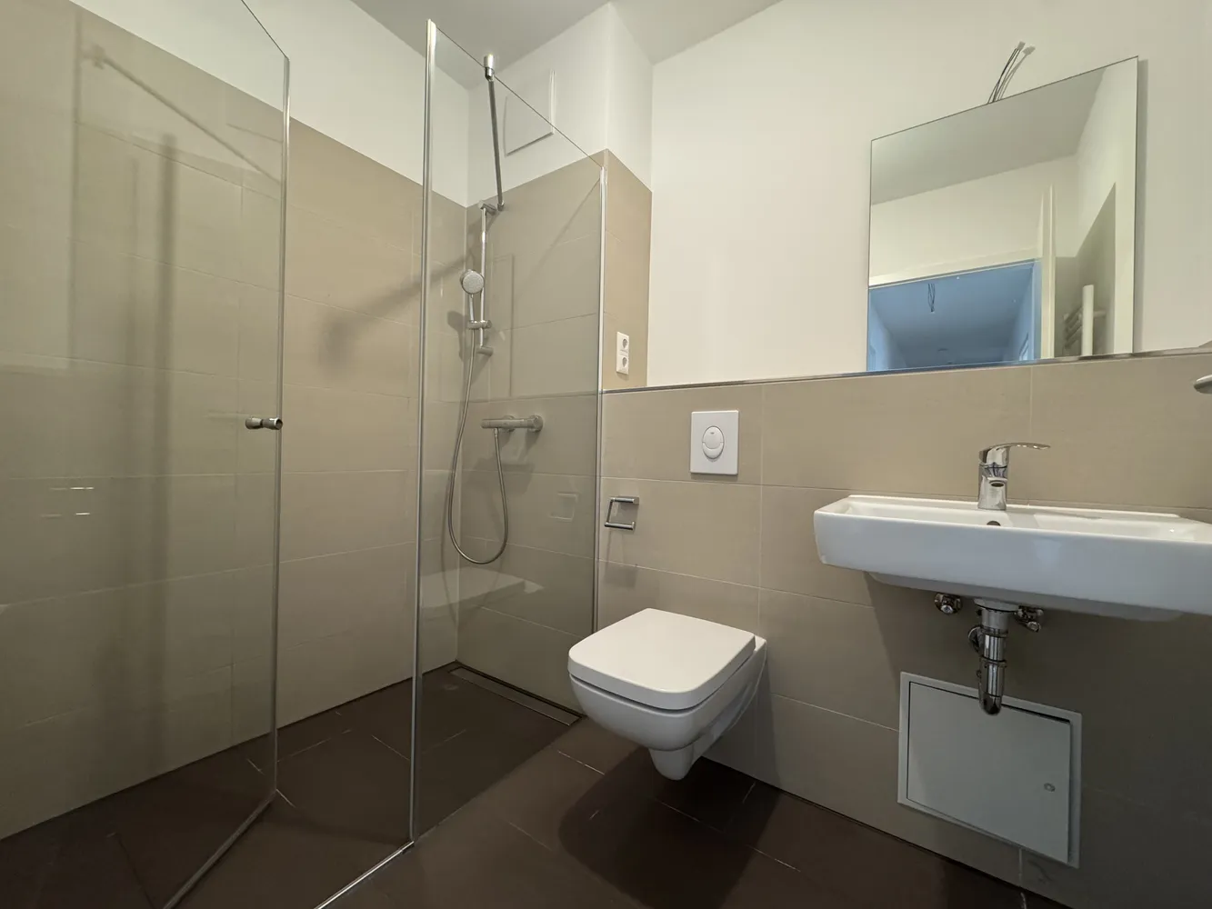 6 Zimmer Wohnung mit 120 m² in Leipzig – Bild 3
