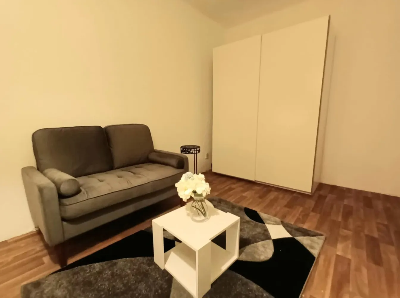 3 Zimmer Wohnung mit 62 m² in Düsseldorf – Bild 2