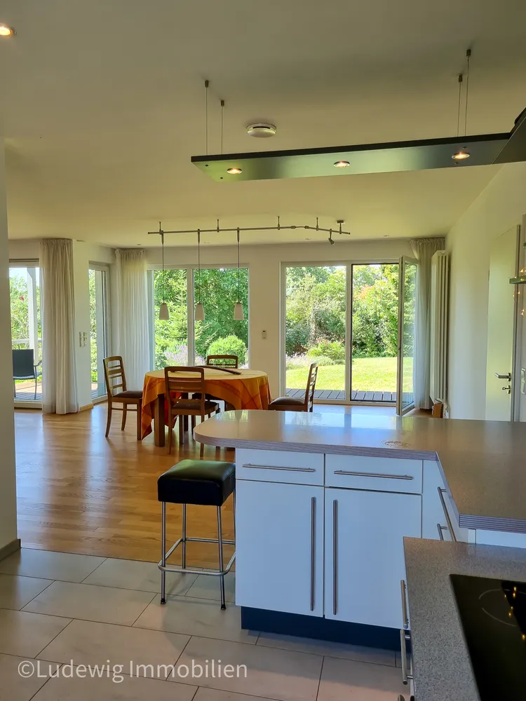 6 Zimmer Haus mit 238 m² in Göttingen – Bild 7