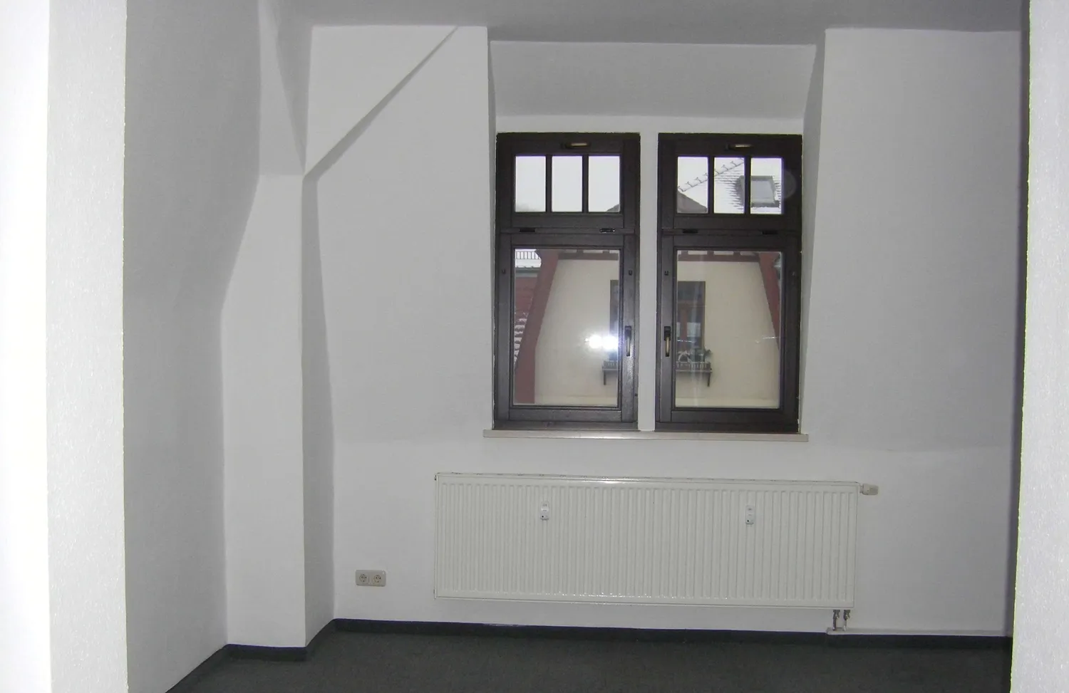 2 Zimmer Wohnung mit 47 m² in Werdau – Bild 9