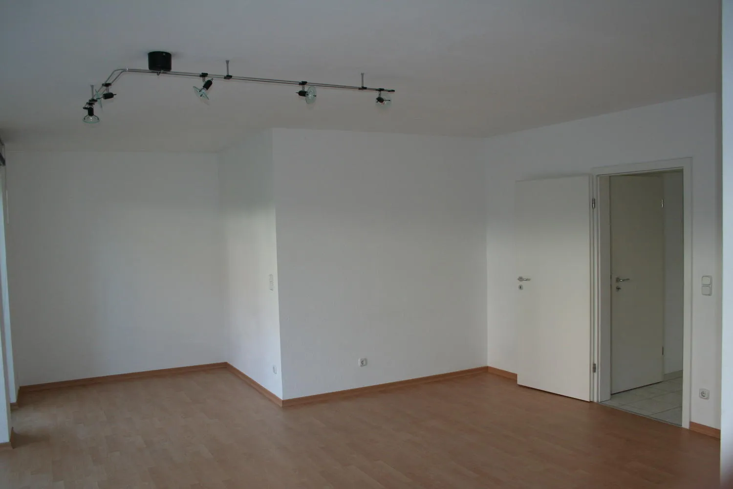 1 Zimmer Wohnung mit 37 m² in Köln – Bild 6