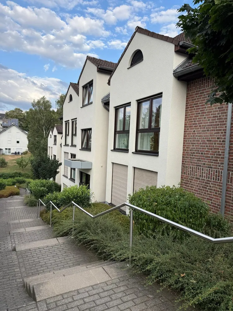 2 Zimmer Wohnung mit 84 m² in Mülheim an der Ruhr – Bild 3