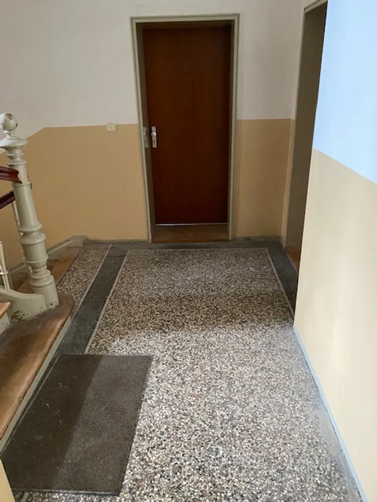 3 Zimmer Wohnung mit 94 m² in Augsburg – Bild 2