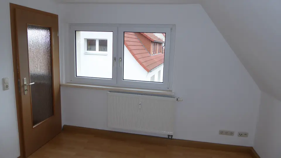 2 Zimmer Wohnung mit 35 m² in Saalfeld/Saale – Bild 2
