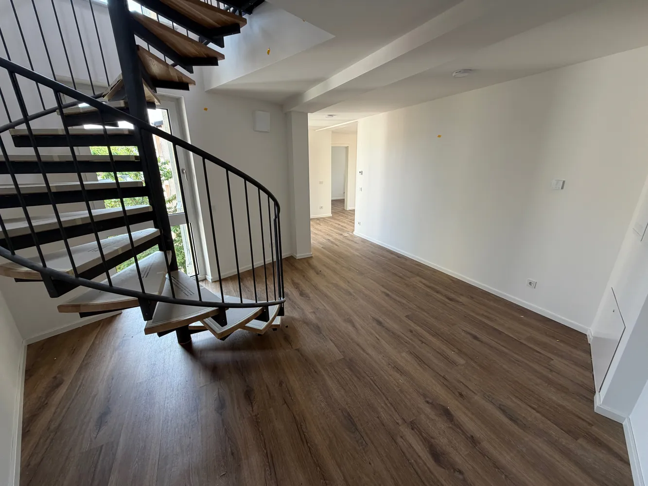 4 Zimmer Wohnung mit 123 m² in Halle (Saale) – Bild 4