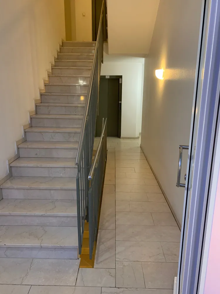 3 Zimmer Wohnung mit 85 m² in Düsseldorf – Bild 4
