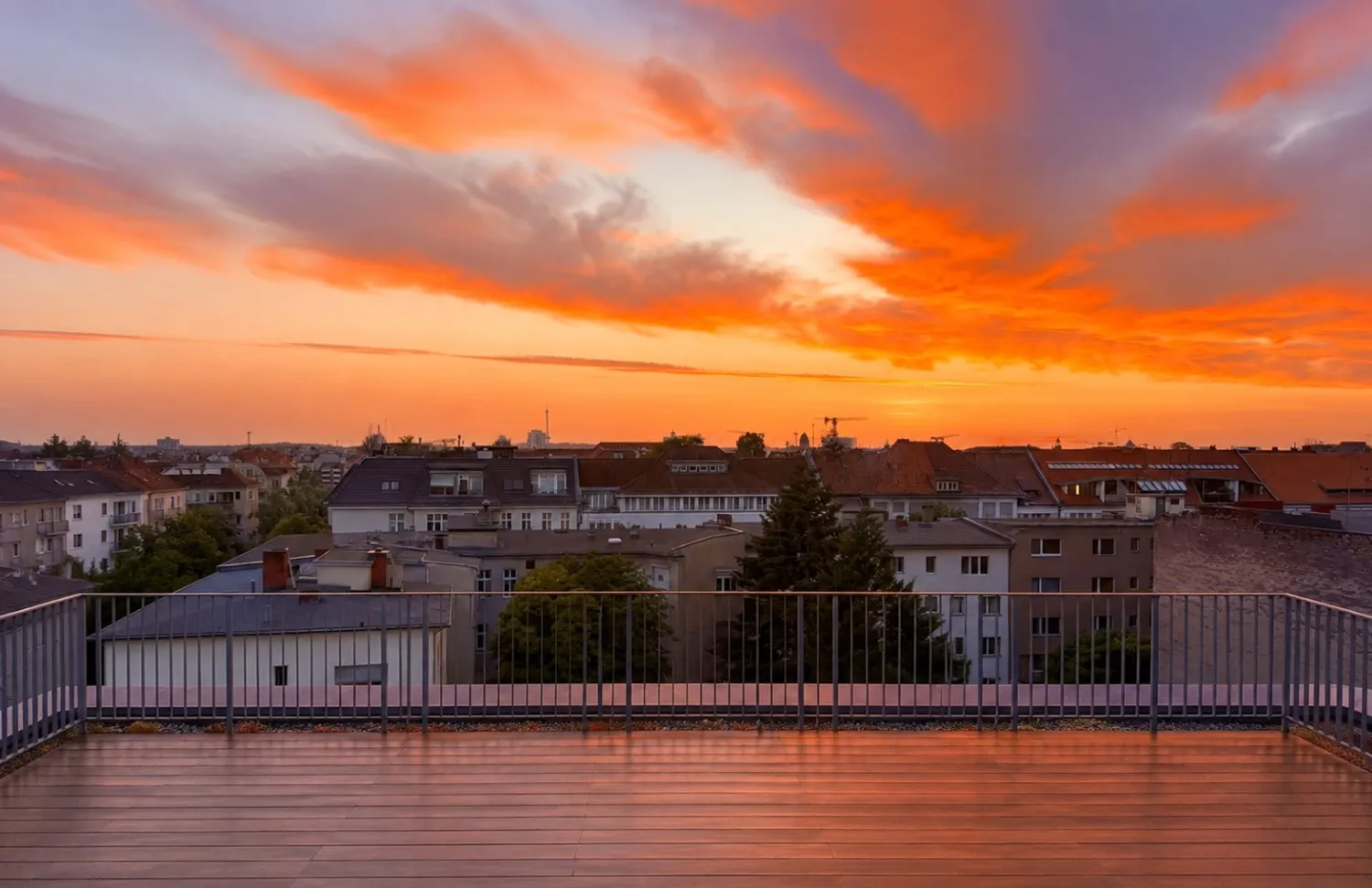4 Zimmer Wohnung mit 170 m² in Berlin – Bild 3